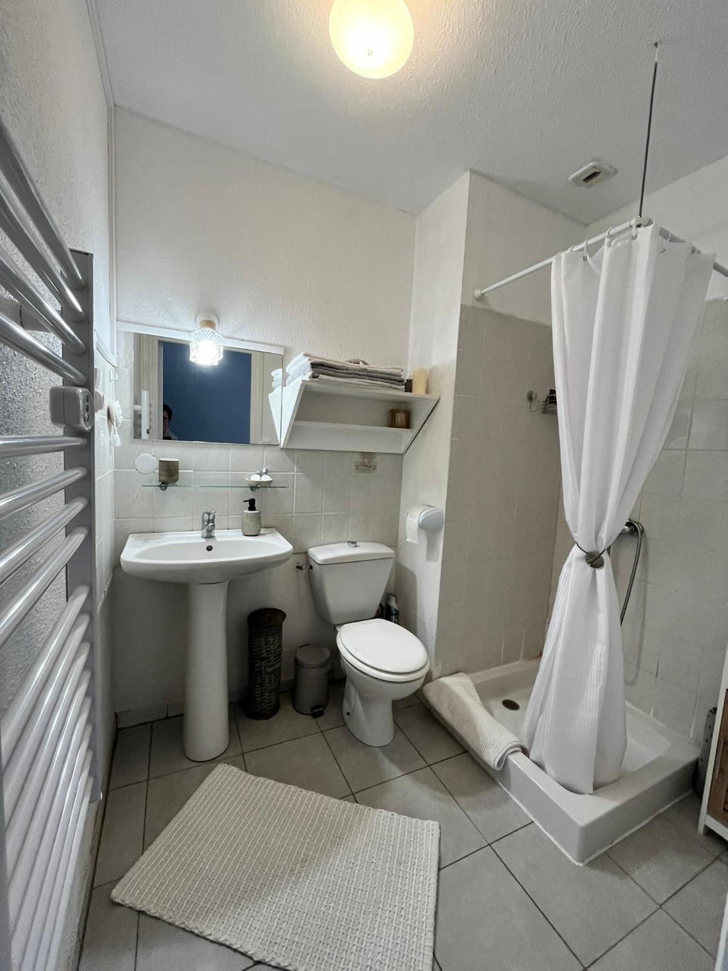 Villa Julia Capvern Стая снимка